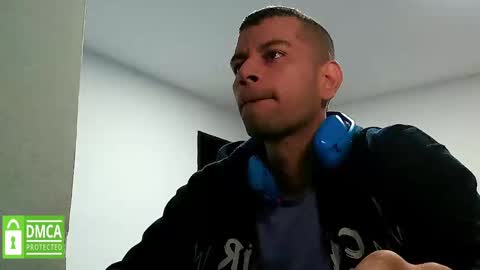 Snapshot of xuyeeg chatting on February 16, 2025, 7:37 am xuyeeg online show from February 16, 2025, 7:37 am