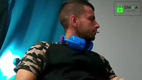 Snapshot of xuyeeg chatting on February 21, 2025, 1:44 pm xuyeeg online show from February 21, 2025, 1:44 pm