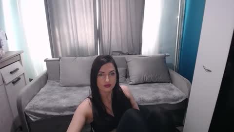 deea online show from March 26, 2026, 9:15 am