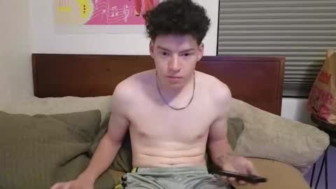 Snapshot of xxginger_ chatting on November 1, 2025, 1:40 am XxGinger online show from November 1, 2025, 1:40 am