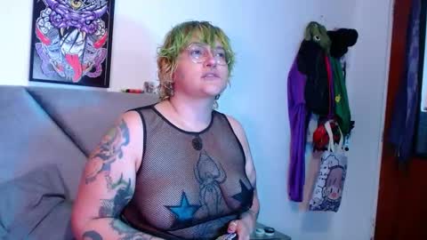 xxgreengoodxx online show from January 17, 2026, 7:28 pm