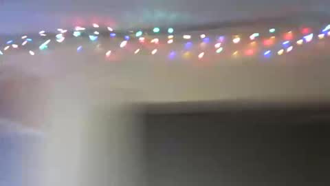 xxhighgeminixx online show from May 14, 2026, 9:16 am