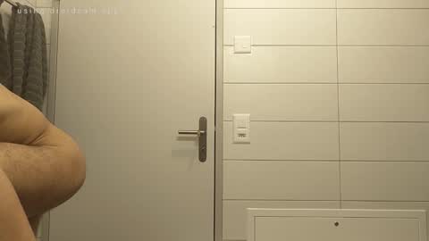 Snapshot of xxhornyleo5xx chatting on February 2, 2026, 9:19 am Horny Leo online show from February 2, 2026, 9:19 am