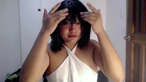 Snapshot of xxhotloyd_cummerx chatting on May 4, 2026, 1:51 pm Loyd online show from May 4, 2026, 1:51 pm