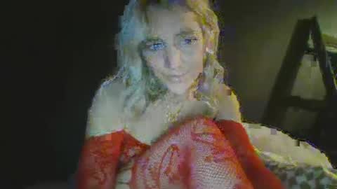xxkennyx1 online show from November 17, 2025, 6:08 am