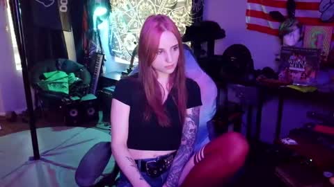 Lilith online show from May 19, 2026, 12:49 am