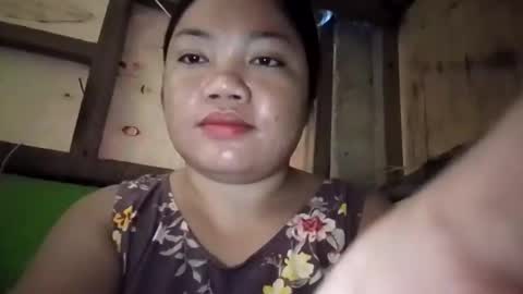 xxloriexx_me online show from May 10, 2026, 11:43 pm
