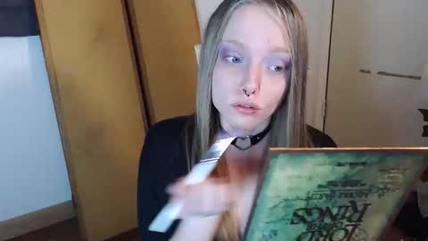 LoveAnastasia online show from February 25, 2026, 4:27 pm