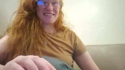 Snapshot of xxmariebliss chatting on June 23, 2026, 1:31 pm xxmariebliss online show from June 23, 2026, 1:31 pm