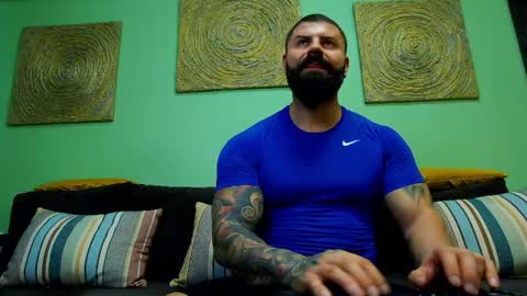 Xtream Leonard online show from May 17, 2026, 10:33 am