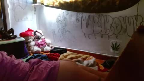   LILI  online show from December 7, 2024, 2:13 pm