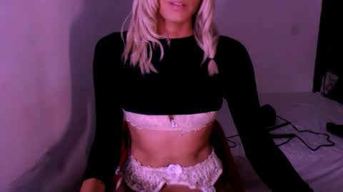 Snapshot of xxxanonymousloverxxx chatting on February 3, 2026, 6:22 am Chiara online show from February 3, 2026, 6:22 am