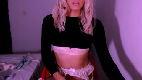 Snapshot of xxxanonymousloverxxx chatting on February 13, 2026, 4:08 am Chiara online show from February 13, 2026, 4:08 am