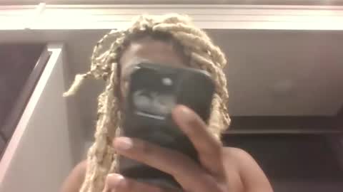 Snapshot of xxxdanidoomsdayxxx chatting on February 20, 2026, 6:37 am Danielle online show from February 20, 2026, 6:37 am