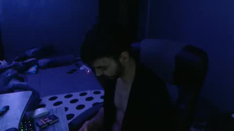 xxxdonpuiuuxxx online show from February 14, 2026, 6:21 am