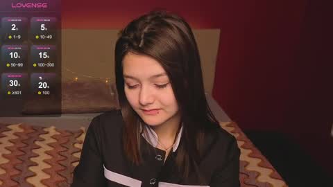 foxy online show from April 1, 2026, 1:41 pm