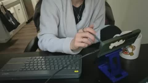 anothabunbun online show from March 12, 2025, 5:28 pm