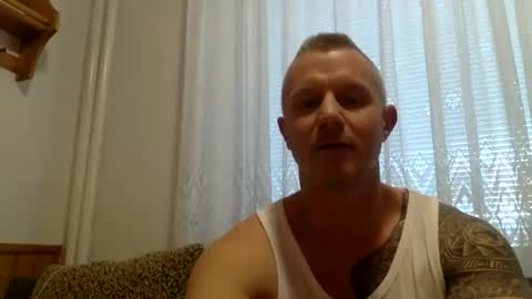 Snapshot of xyloreto80 chatting on November 29, 2025, 2:31 pm xyloreto80 online show from November 29, 2025, 2:31 pm