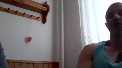 Snapshot of xyloreto80 chatting on May 9, 2026, 4:01 pm xyloreto80 online show from May 9, 2026, 4:01 pm