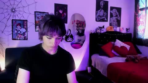 xzerox_ online show from February 9, 2026, 7:40 pm