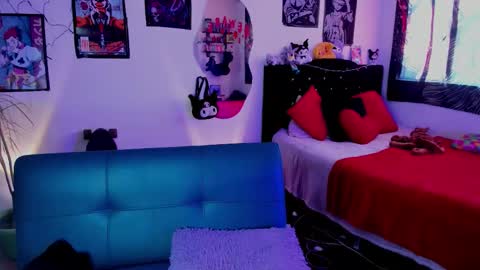 xzerox_ online show from February 11, 2026, 5:40 pm