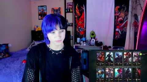 xzerox_ online show from May 18, 2026, 8:14 pm