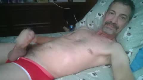 Snapshot of yacht3oy chatting on December 4, 2025, 1:15 am yacht3oy online show from December 4, 2025, 1:15 am