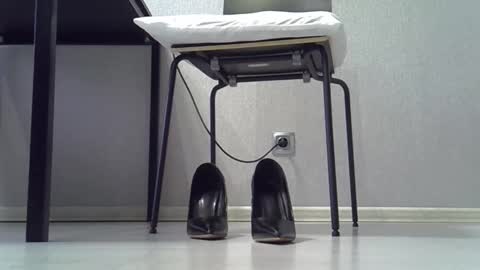 Dina online show from March 5, 2026, 4:08 am