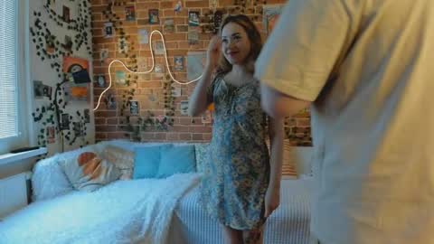 Snapshot of yami_yami_yami chatting on February 14, 2025, 11:31 am Mia and Andry online show from February 14, 2025, 11:31 am