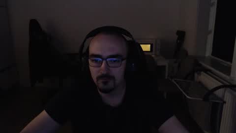 Snapshot of yamillamal157 chatting on October 27, 2025, 7:18 pm YamilLamal online show from October 27, 2025, 7:18 pm