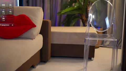 Yana online show from April 14, 2026, 9:04 am