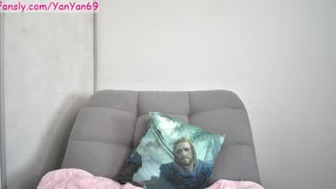 Snapshot of yandere69 chatting on October 3, 2025, 12:24 pm Sam      online show from October 3, 2025, 12:24 pm