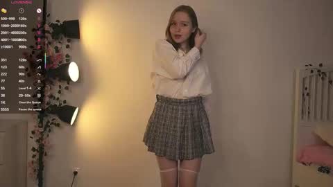 Kate online show from March 6, 2026, 2:24 pm