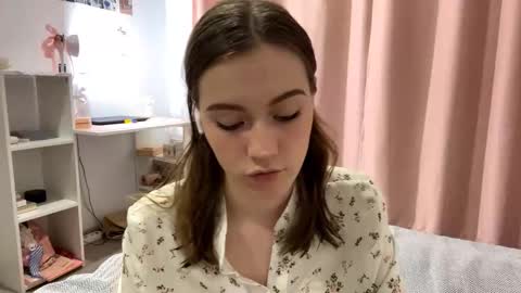 Snapshot of yaniraekberg chatting on October 24, 2025, 5:09 pm Marry online show from October 24, 2025, 5:09 pm