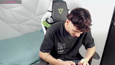 Snapshot of yankees_ chatting on November 16, 2025, 3:34 am DANILO P online show from November 16, 2025, 3:34 am