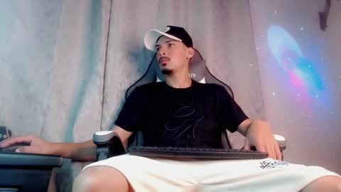 yankees online show from June 8, 2026, 12:38 pm