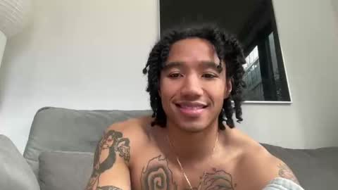 Snapshot of yasaway chatting on November 14, 2025, 4:49 pm yasaway online show from November 14, 2025, 4:49 pm