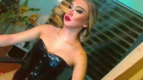 miss yasii online show from July 4, 2026, 2:45 pm