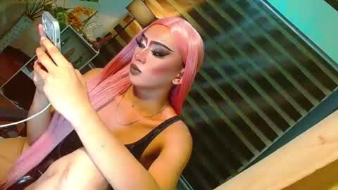 miss yasii online show from July 9, 2026, 4:22 pm
