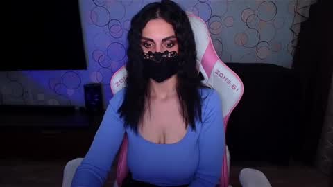 Snapshot of yasmina___ chatting on February 23, 2026, 4:54 am yasmina online show from February 23, 2026, 4:54 am