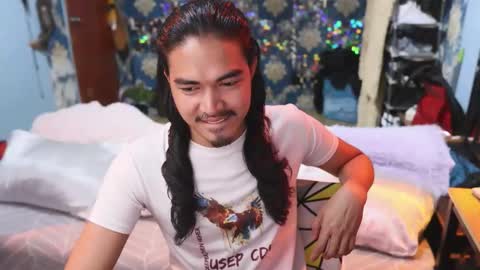 Snapshot of yawa__ chatting on May 9, 2026, 10:48 pm Blush online show from May 9, 2026, 10:48 pm