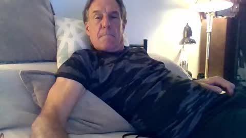 yeah_baby6988 online show from February 11, 2026, 2:05 am