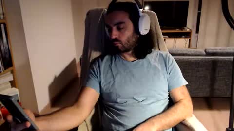 Snapshot of yeeaahoo chatting on February 15, 2026, 7:32 pm yeeaahoo online show from February 15, 2026, 7:32 pm