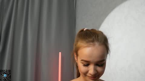 Kate online show from February 6, 2025, 10:10 pm