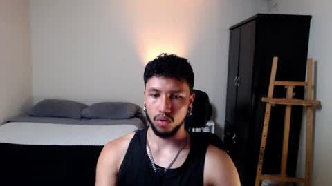 Snapshot of yeff_stone chatting on June 25, 2026, 12:54 am yeff online show from June 25, 2026, 12:54 am