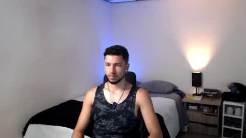 Snapshot of yeff_stone chatting on July 11, 2026, 1:41 am yeff online show from July 11, 2026, 1:41 am