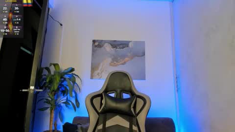 YEIKO ROMERO online show from February 25, 2026, 5:33 pm