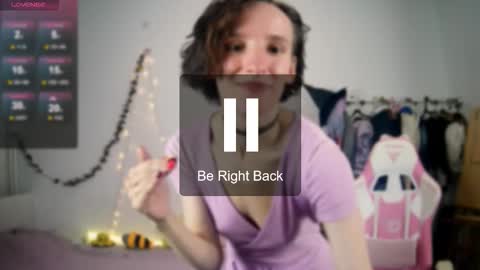 Liya online show from October 14, 2025, 4:08 pm