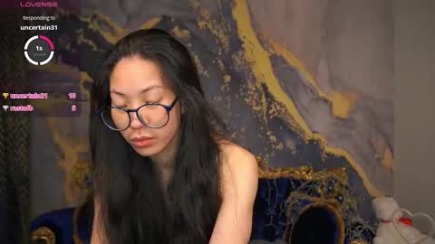 yennstar online show from March 12, 2026, 9:10 pm