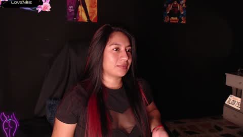 Yesi online show from January 14, 2025, 3:15 pm